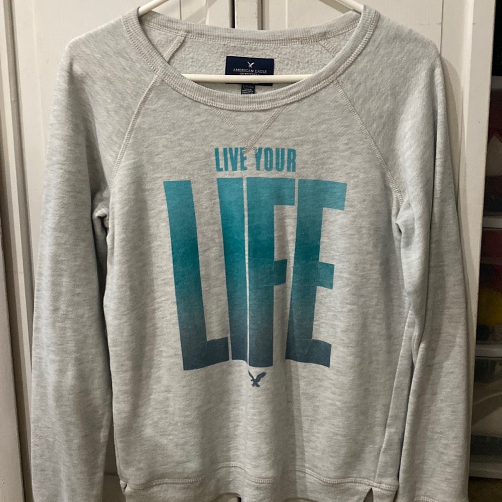 AE sweatshirt